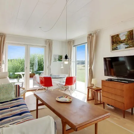 Holiday home Annina - 500m From The Sea In Nw Jutland By Interhome Lokken