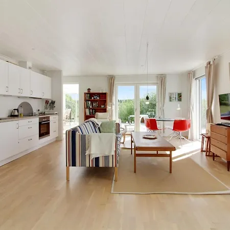 Annina - 500m From The Sea By Interhome *